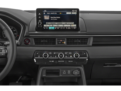 2023 Honda Pilot EX-L w/Rear Captain's Chairs