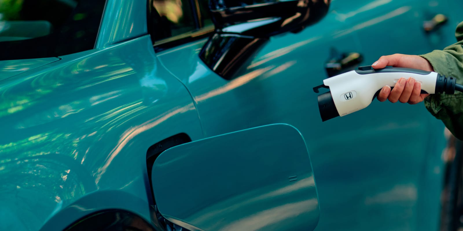 Charging the 2026 Honda Prologue