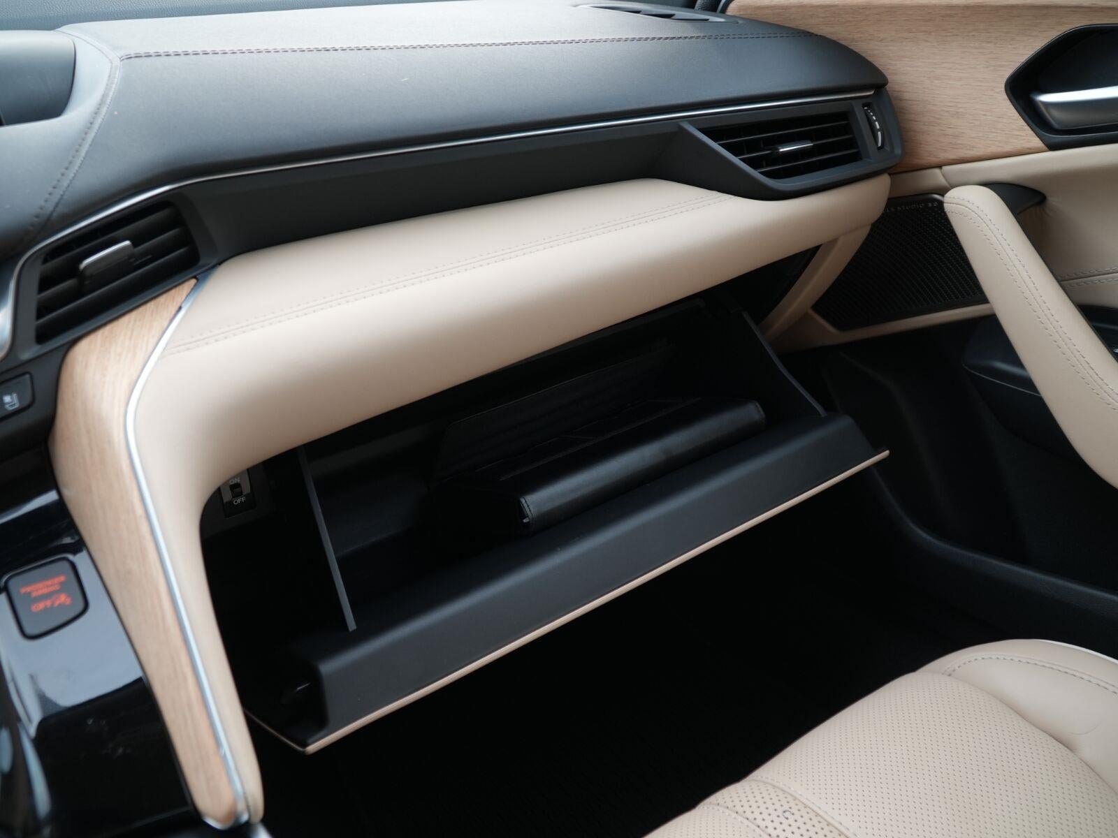 2021 Acura TLX w/Advance