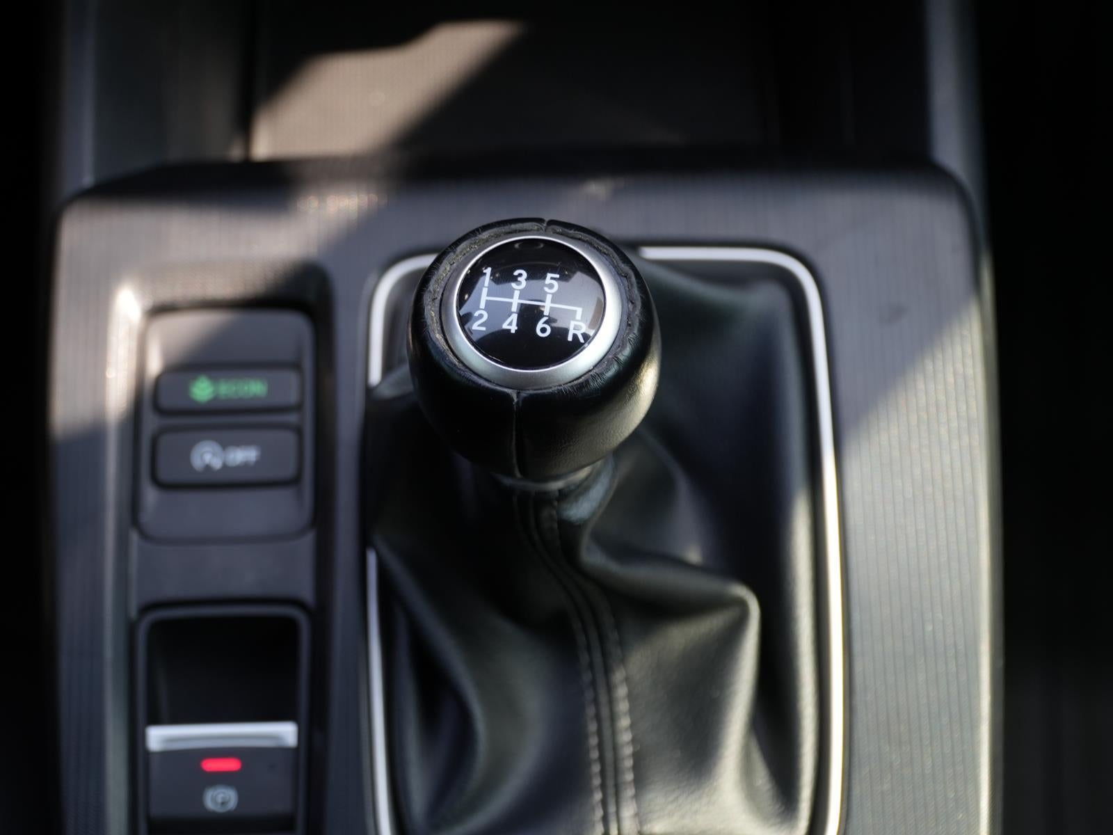 2022 Honda CIVIC HATCHBACK SPORT