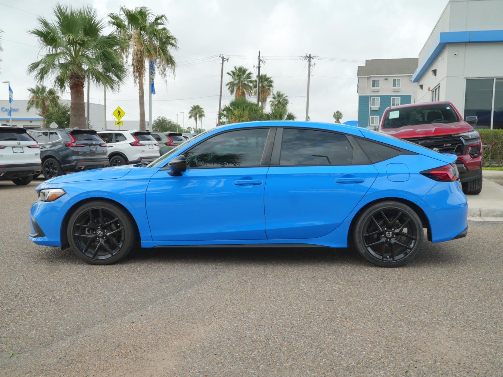 2024 Honda Civic Hatchback Sport - Photo 8