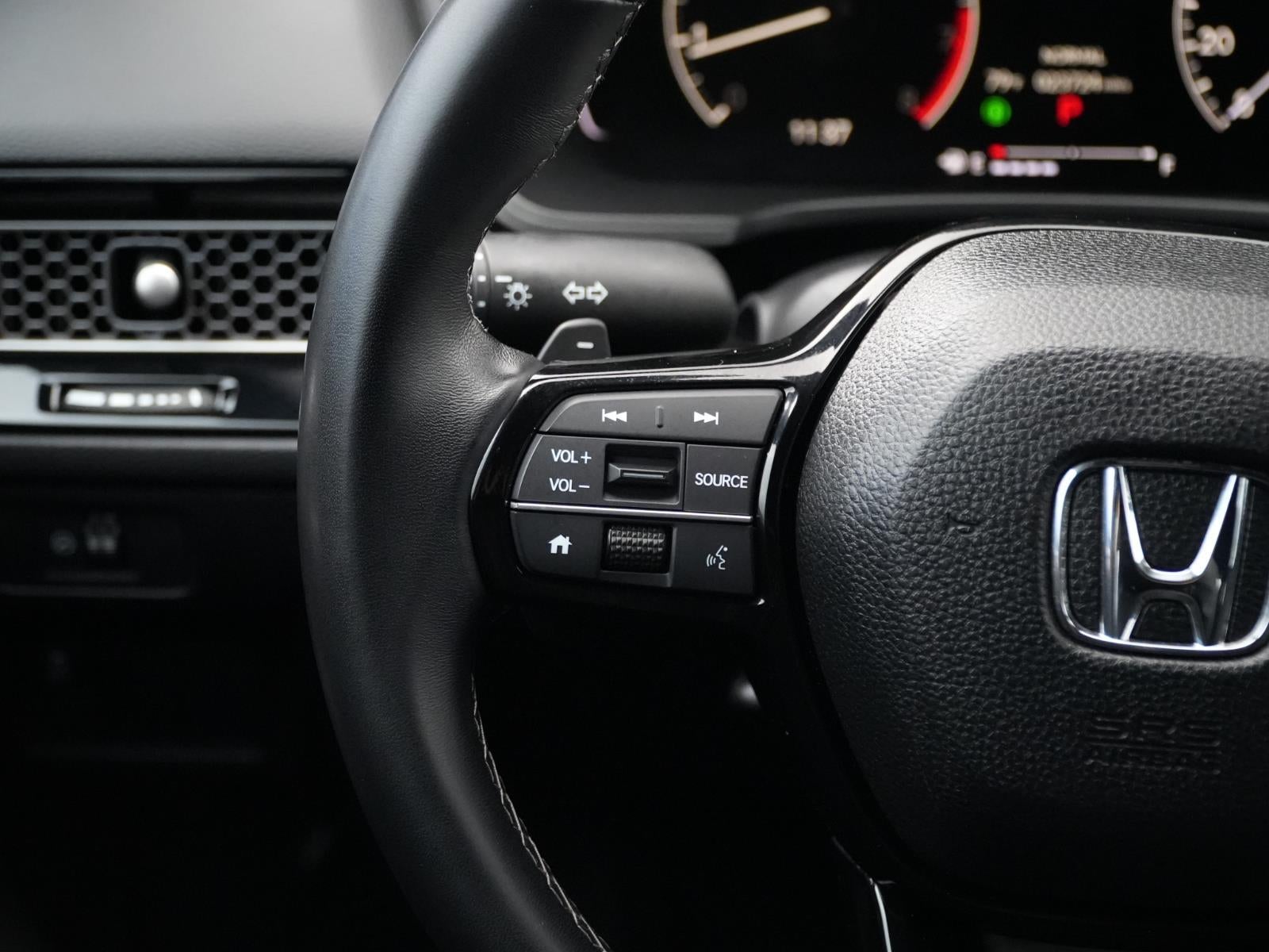 2025 Honda Civic Hatchback Sport - Photo 19