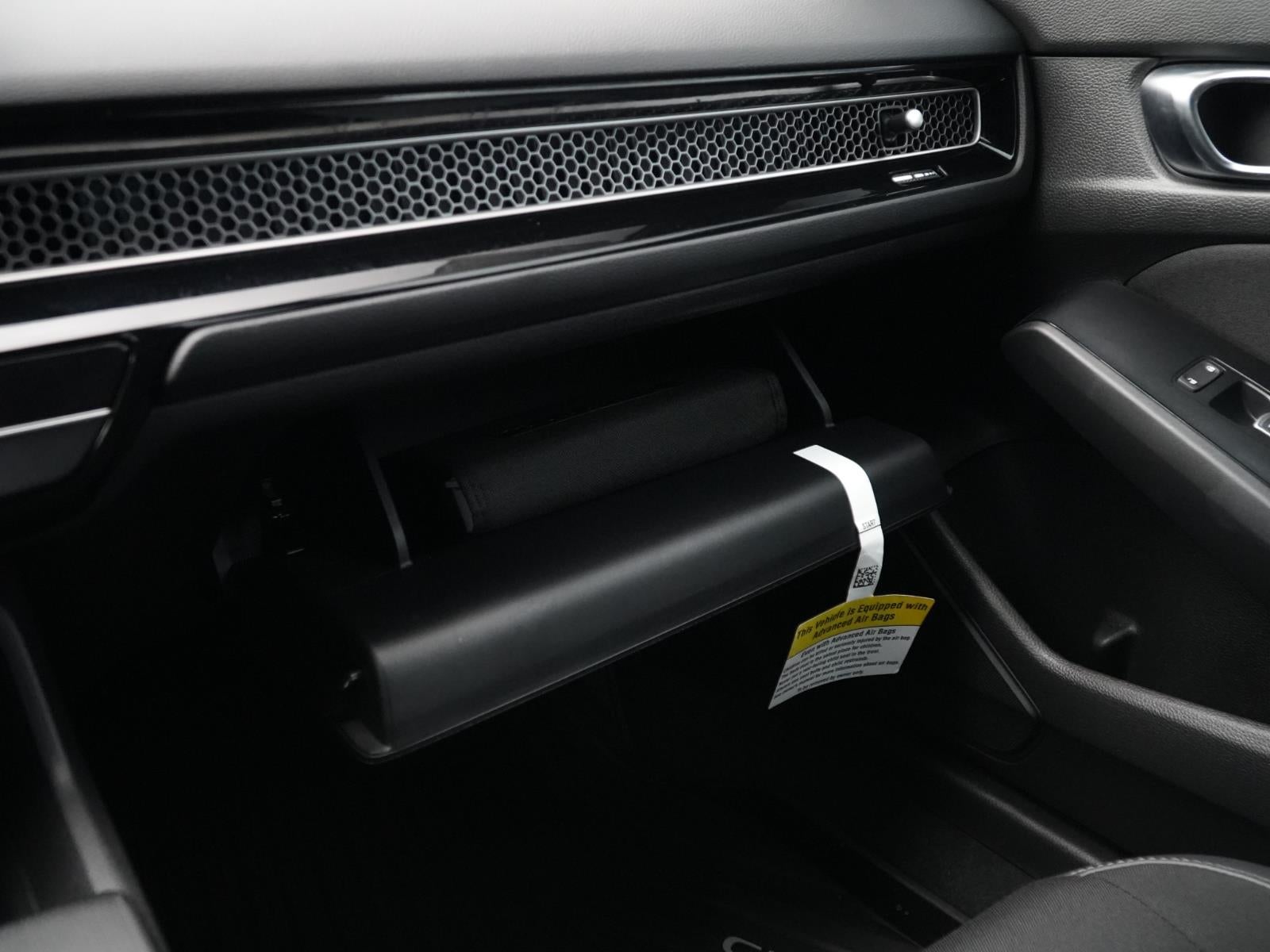 2025 Honda Civic Hatchback Sport - Photo 25