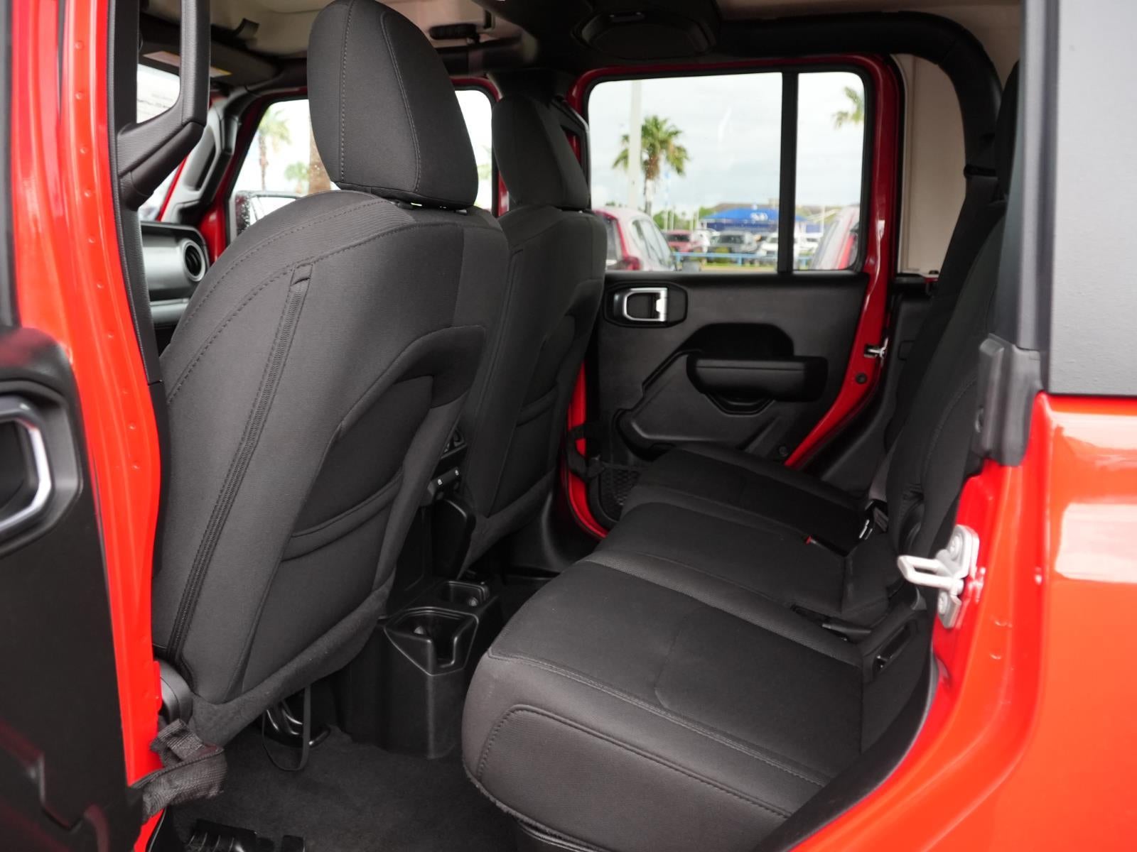 2023 Jeep Gladiator WILLYS - Photo 18