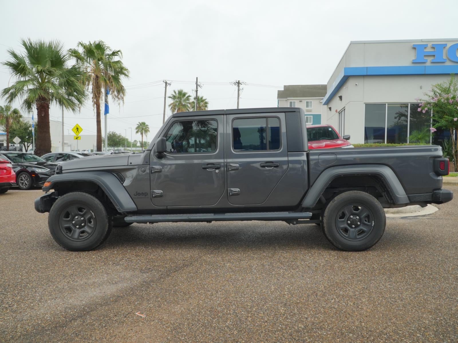 2024 Jeep Gladiator Sport