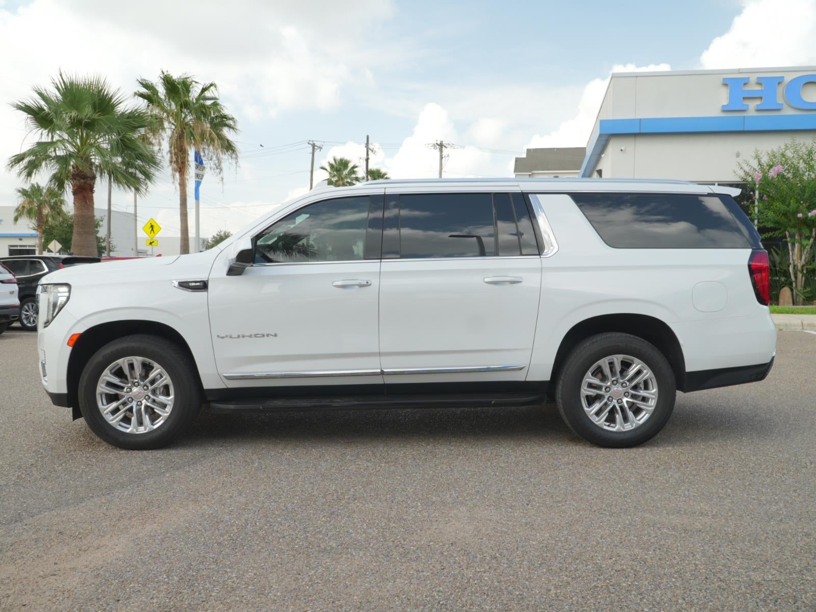 2021 GMC Yukon XL SLT