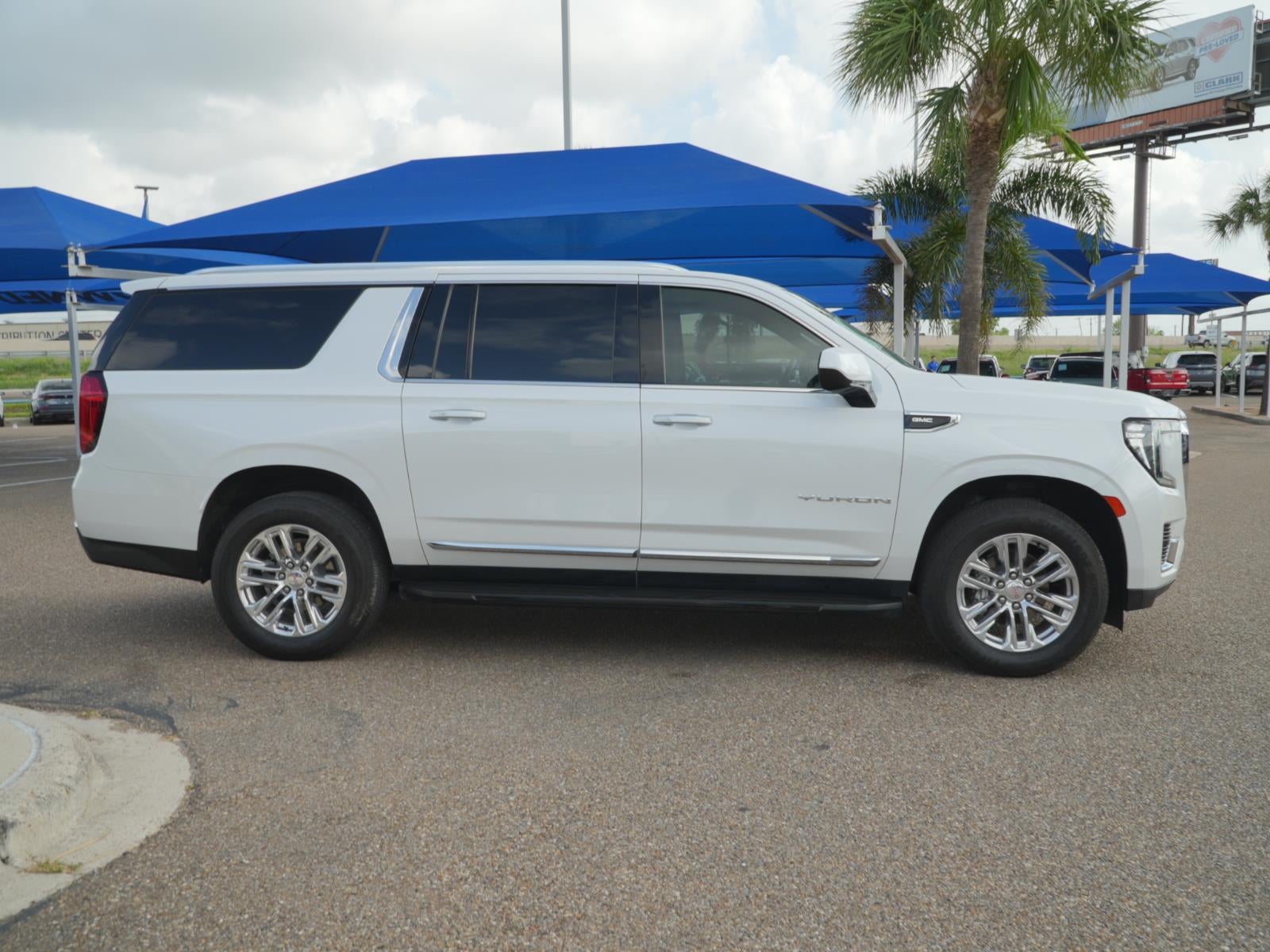 2021 GMC Yukon XL SLT