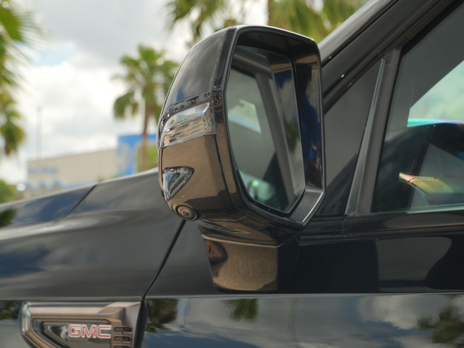2025 GMC Yukon AT4 Ultimate