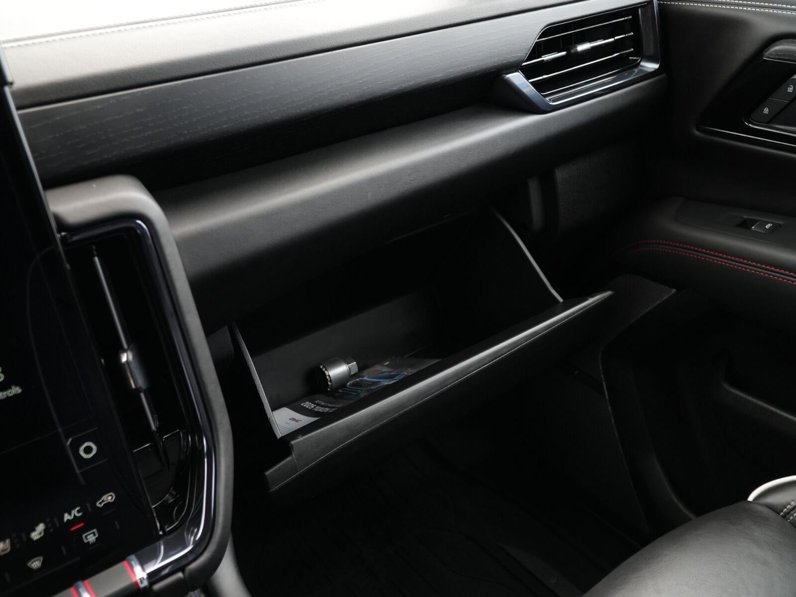 2025 GMC Yukon AT4 Ultimate