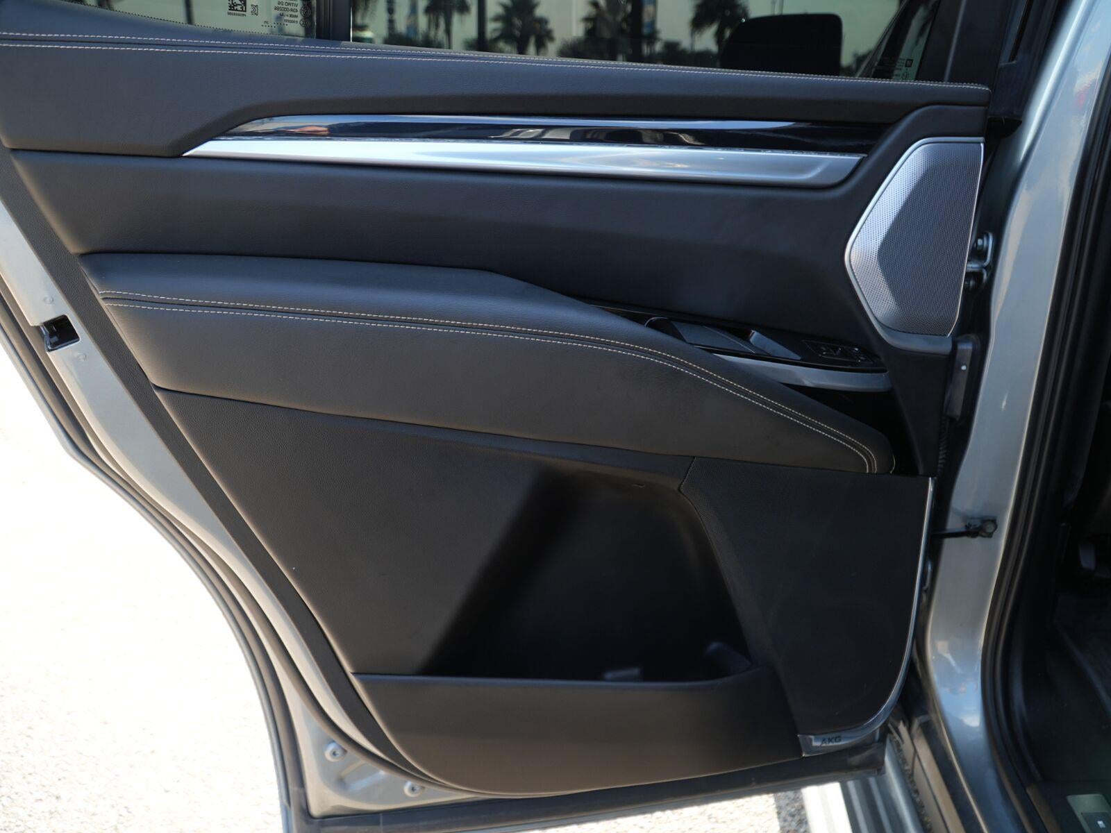 2025 Cadillac Escalade 4WD Sport