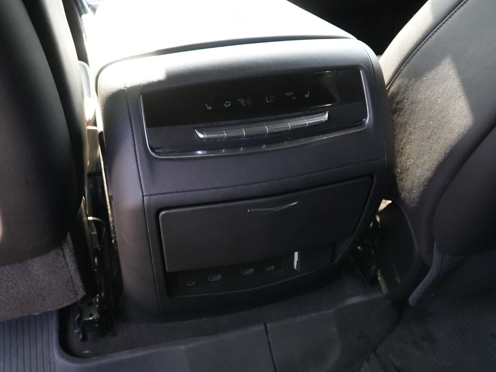 2025 Cadillac Escalade 4WD Sport