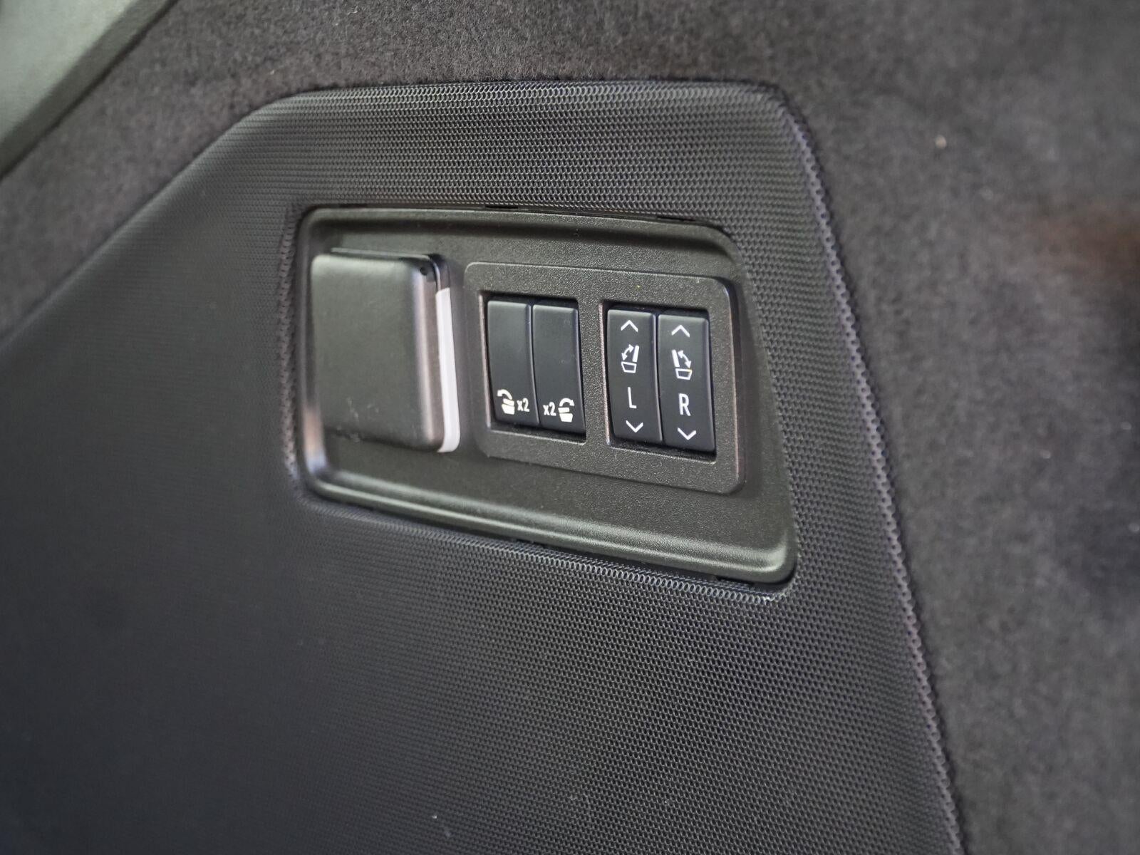2025 Cadillac Escalade 4WD Sport