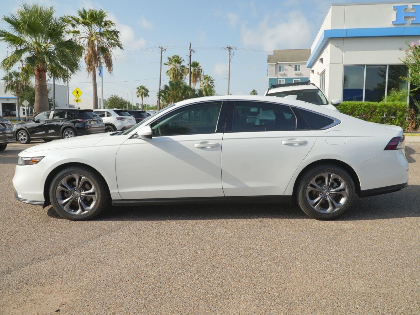 2024 Honda Accord EX - Photo 15