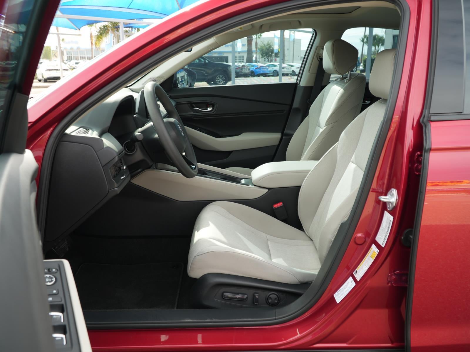 2025 Honda Accord Sedan SE