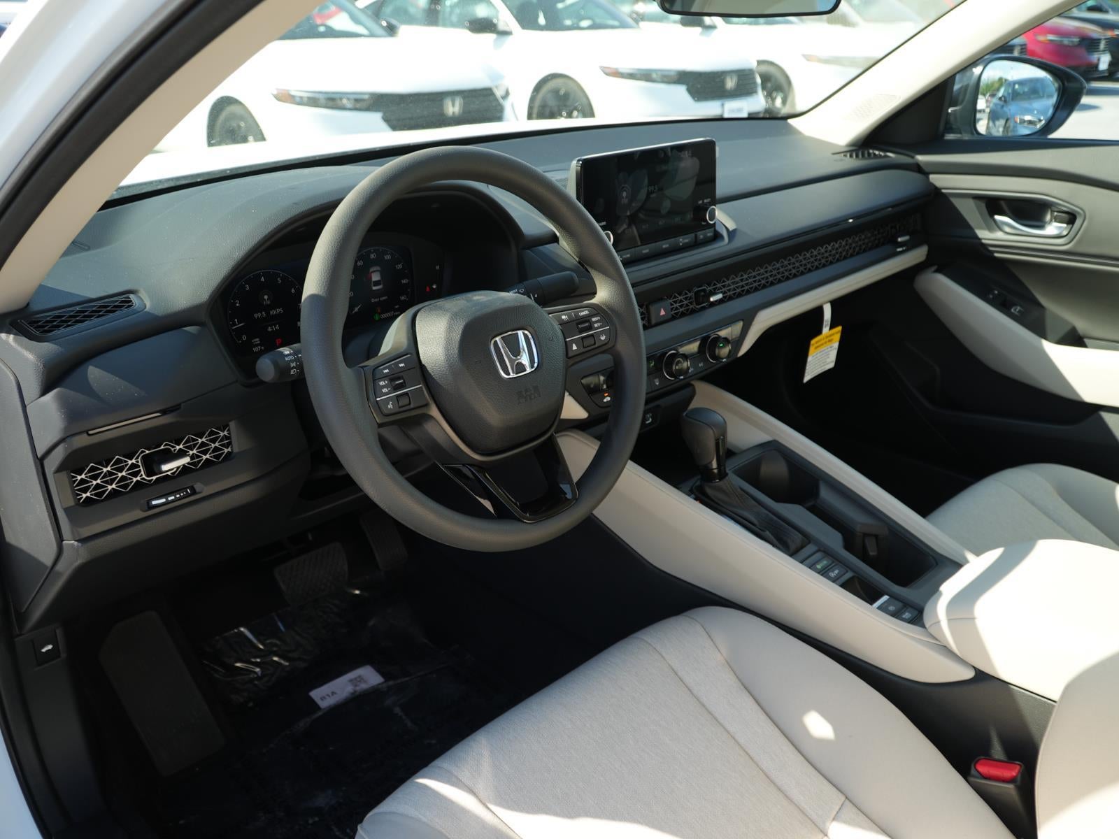 2025 Honda Accord Sedan SE