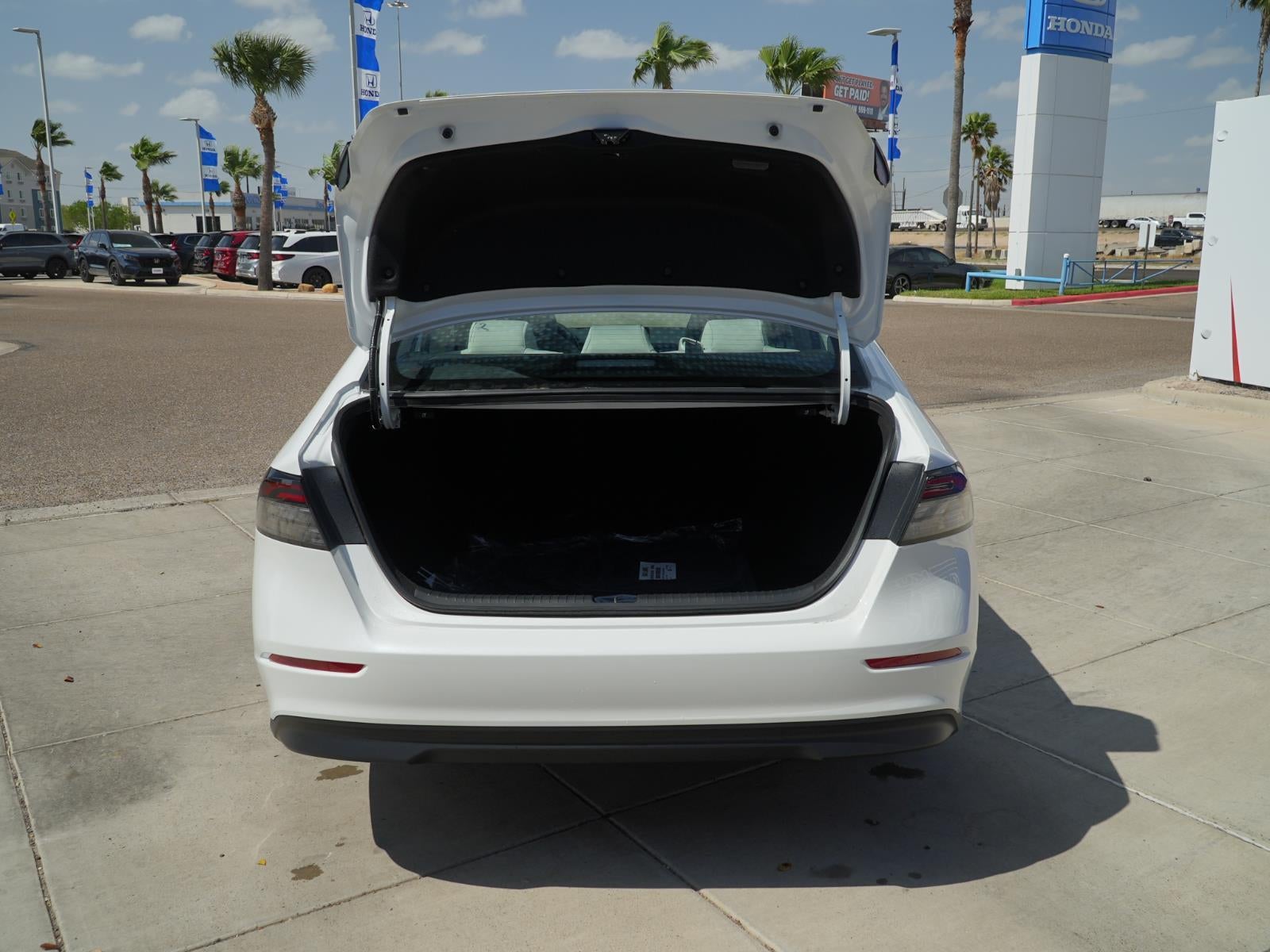 2026 Honda Accord Sedan SE