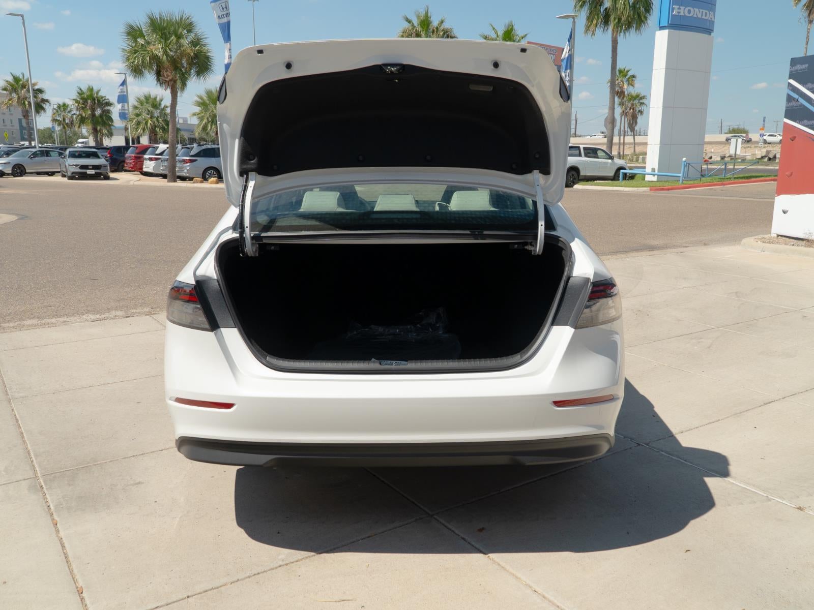 2025 Honda Accord Sedan SE