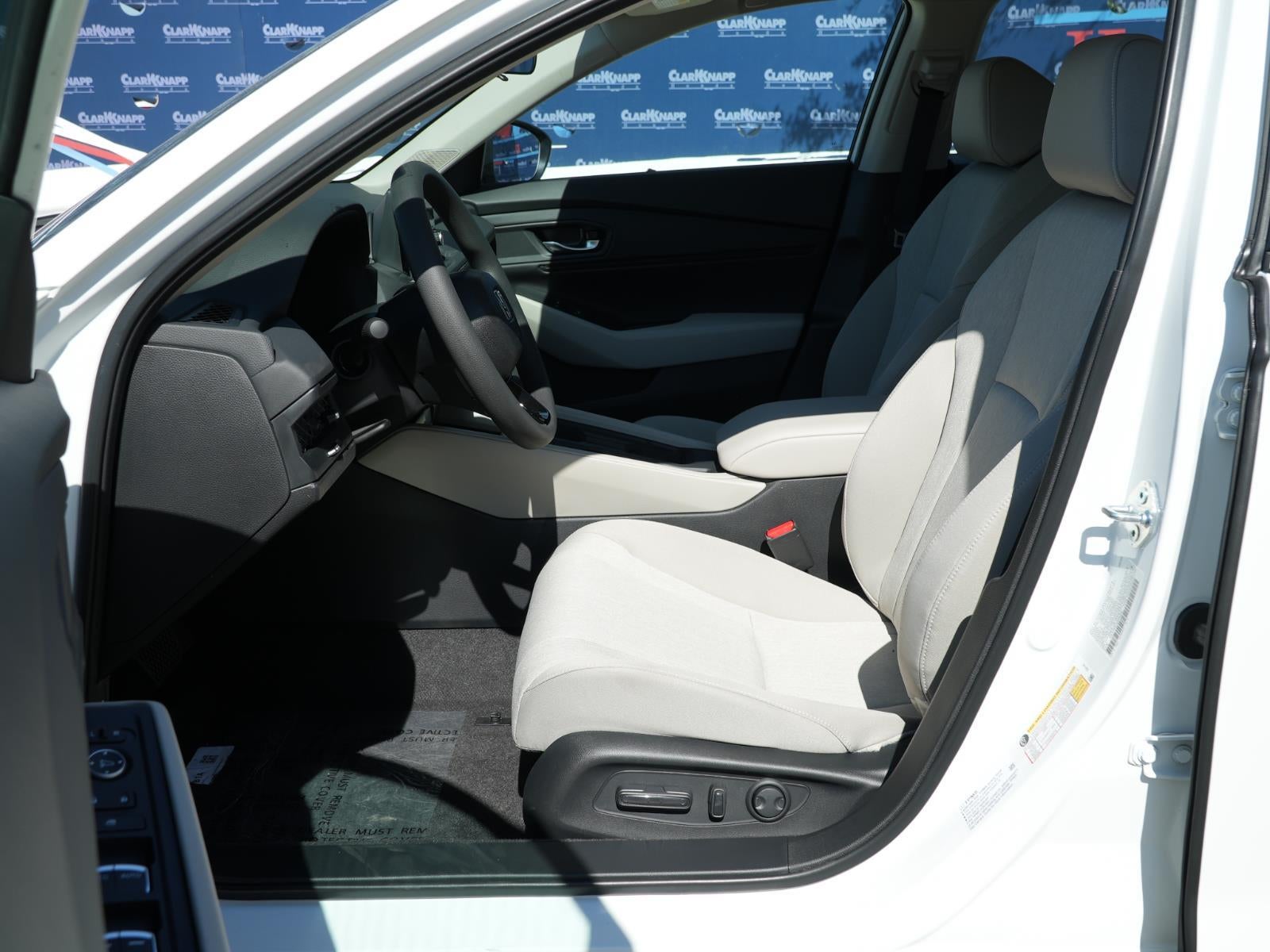 2025 Honda Accord Sedan SE