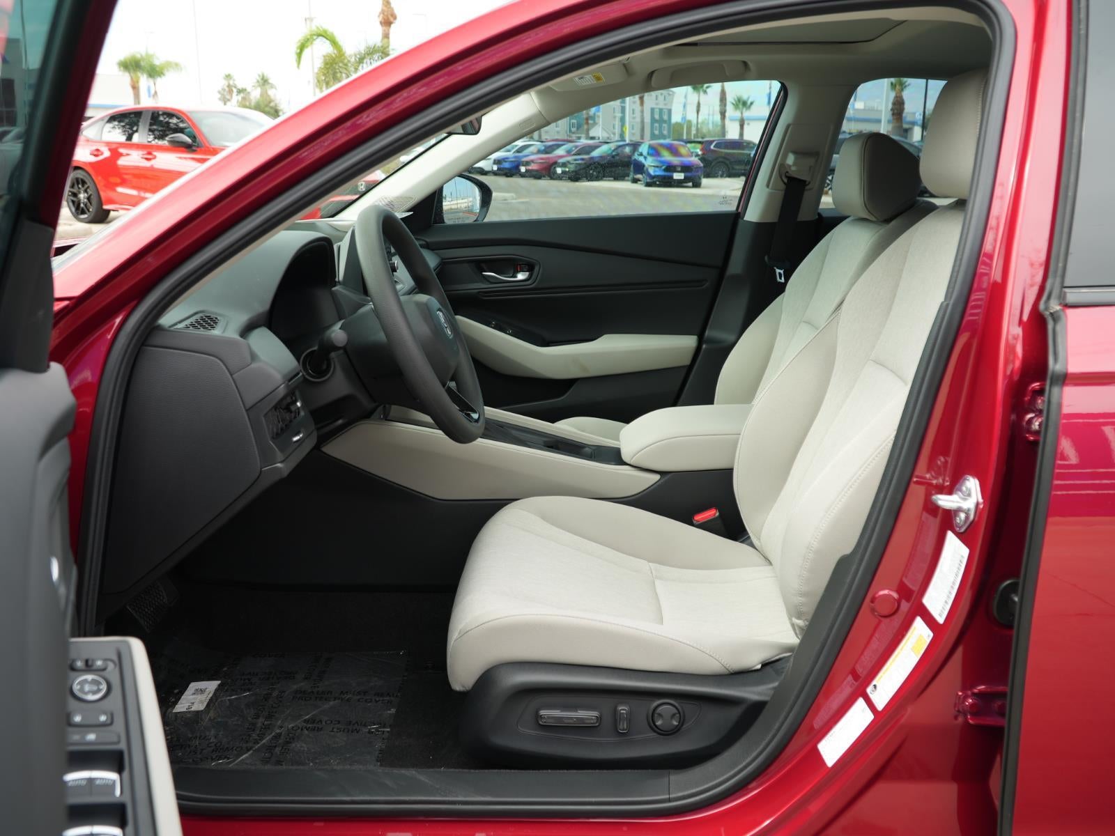 2025 Honda Accord Sedan SE