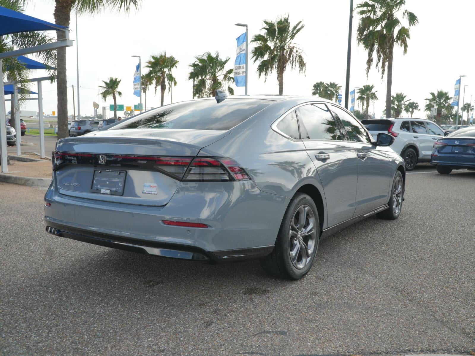 2024 Honda Accord Hybrid EX-L - Photo 5