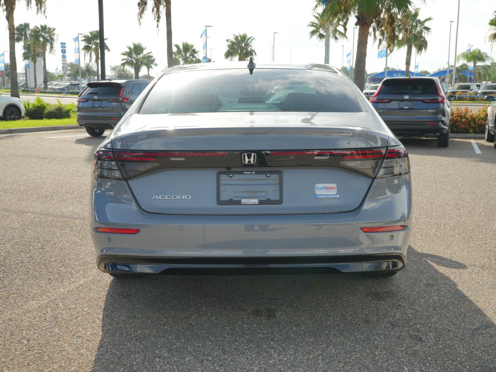 2024 Honda Accord Hybrid EX-L - Photo 6