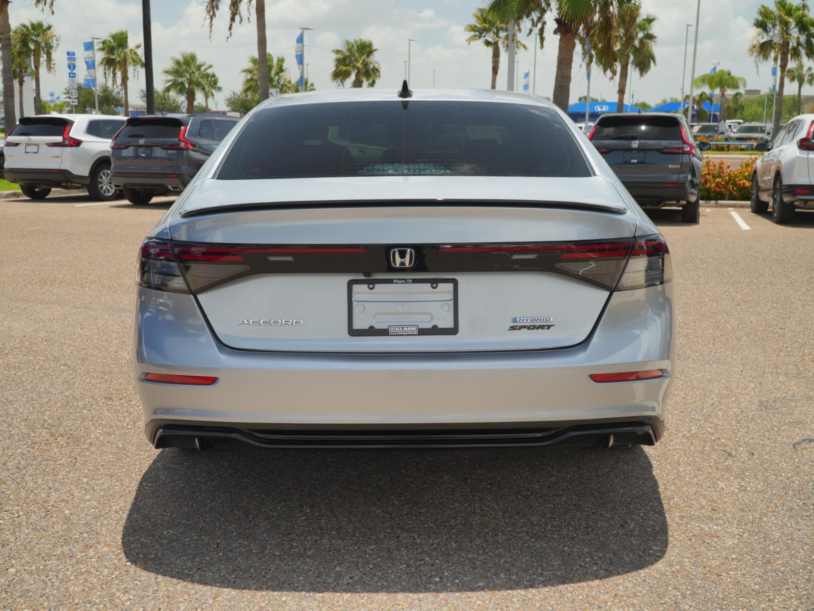 2025 Honda Accord Hybrid Sport-L - Photo 11