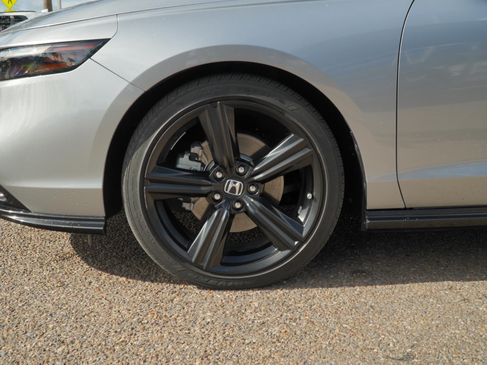 2023 Honda Accord Hybrid Sport-L - Photo 10