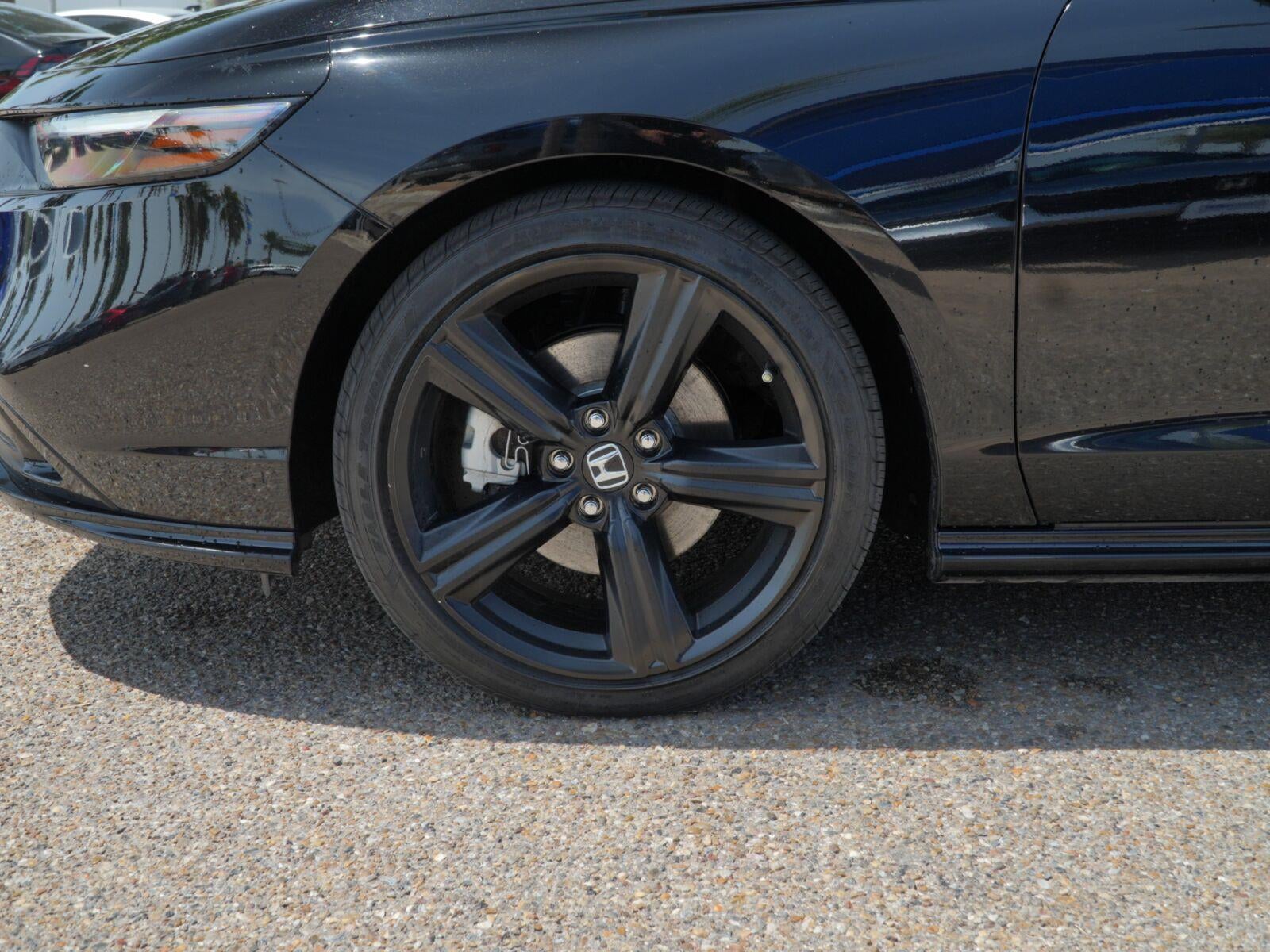 2024 Honda Accord Hybrid Sport-L - Photo 17