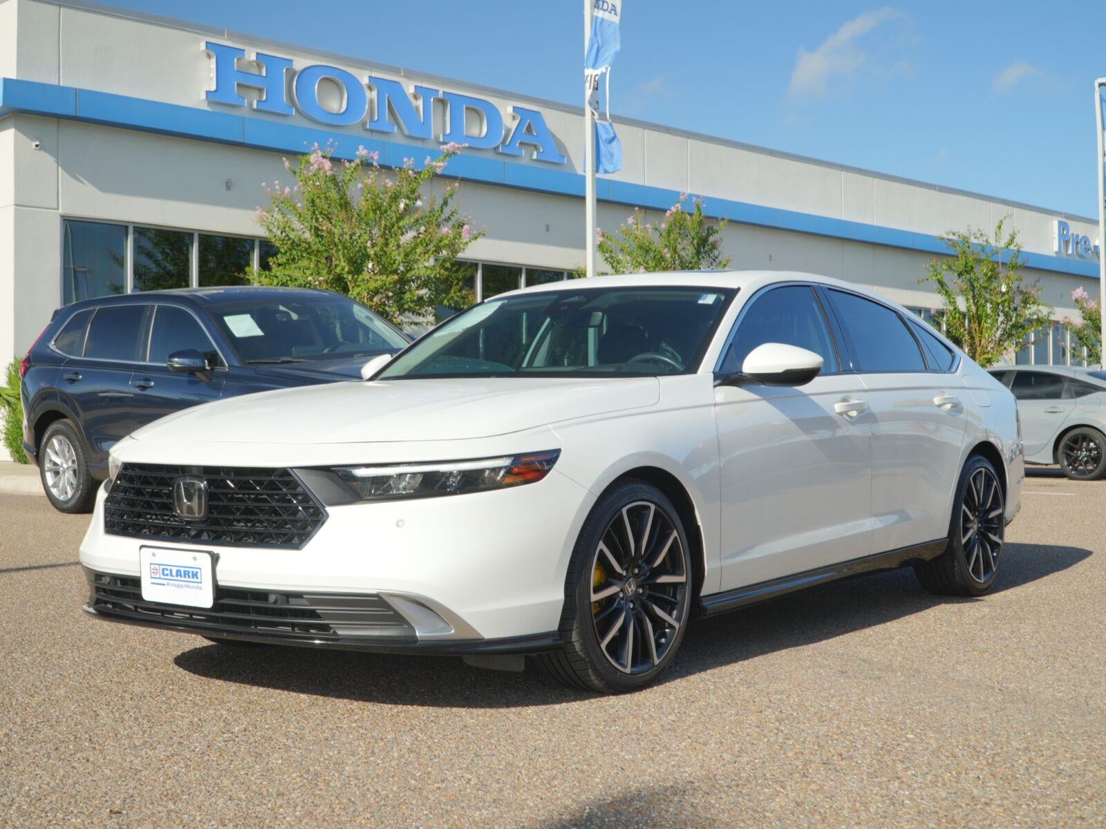 2024 Honda Accord Hybrid Touring - Photo 1