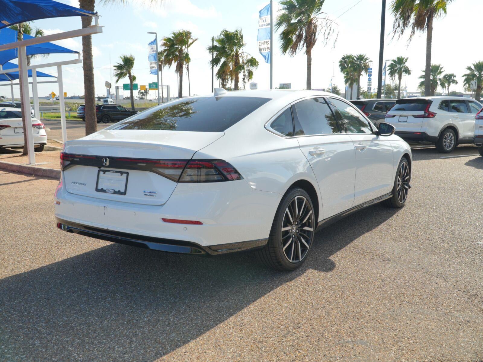 2024 Honda Accord Hybrid Touring - Photo 10