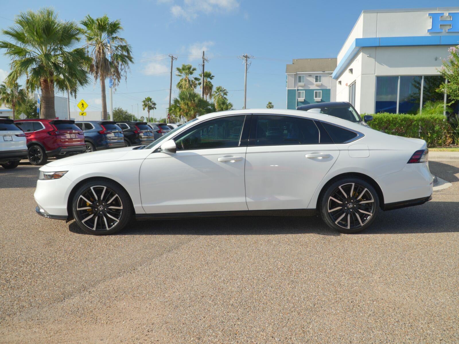 2024 Honda Accord Hybrid Touring - Photo 15