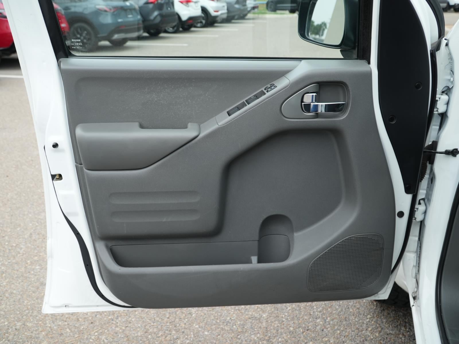 2016 Nissan Frontier Desert Runner