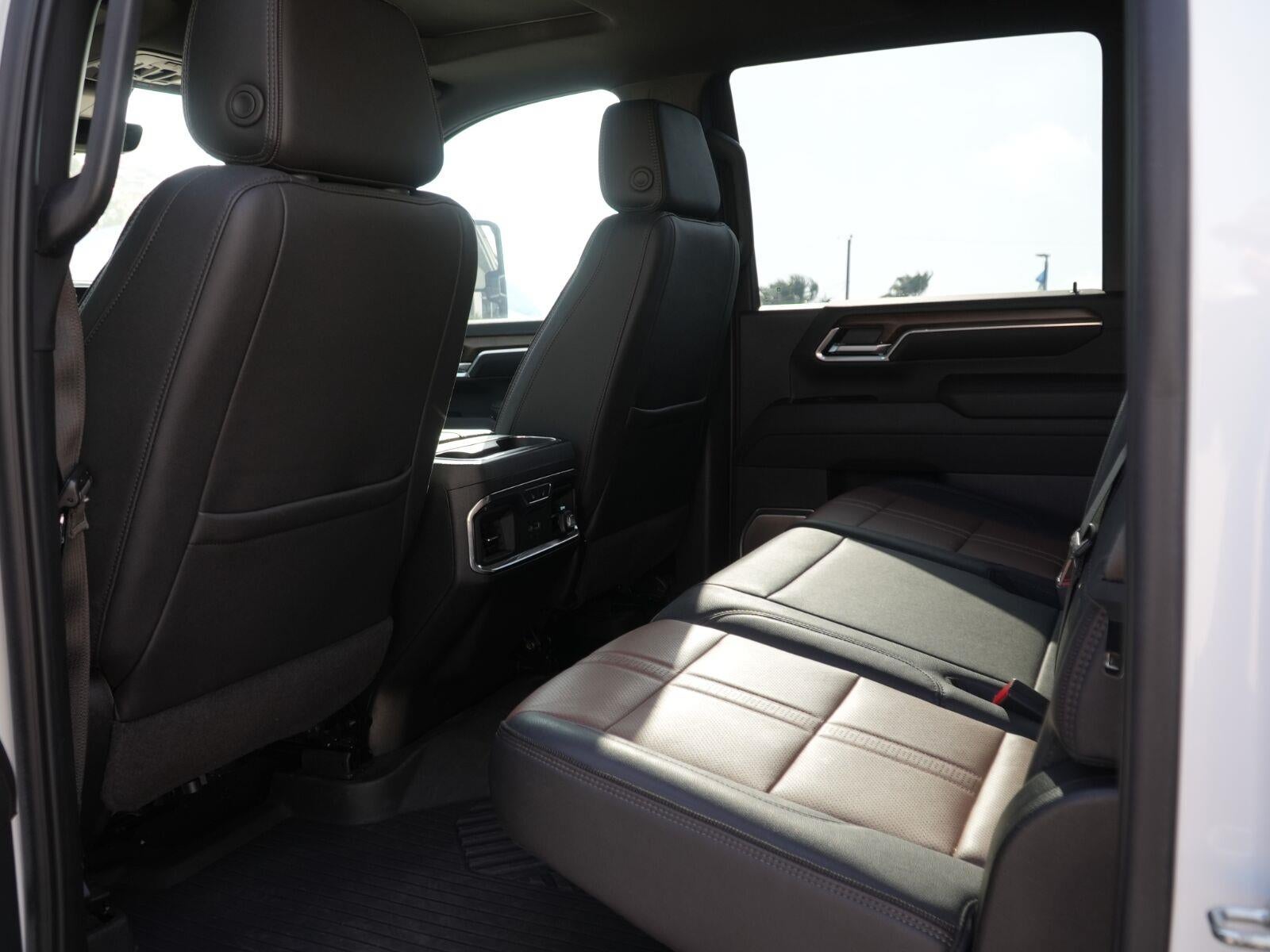 2025 Chevrolet Silverado 2500HD High Country