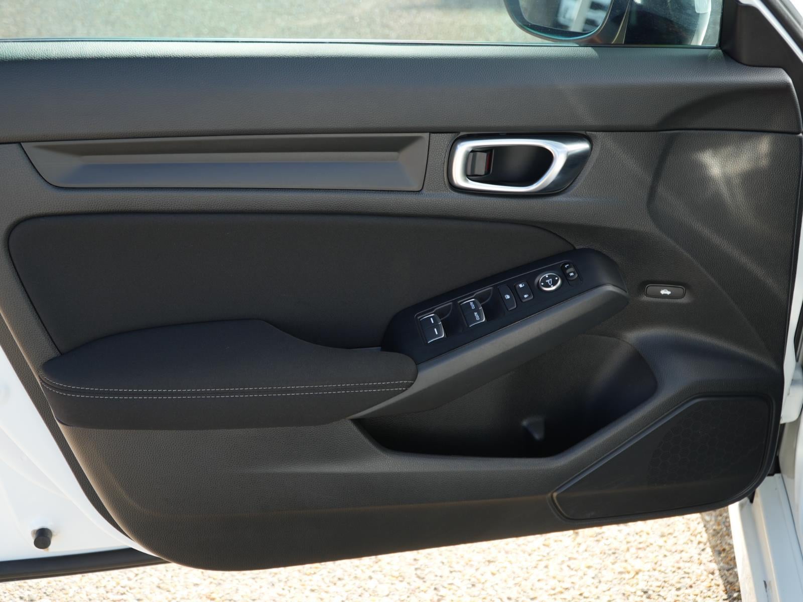 2024 Honda Civic LX - Photo 13