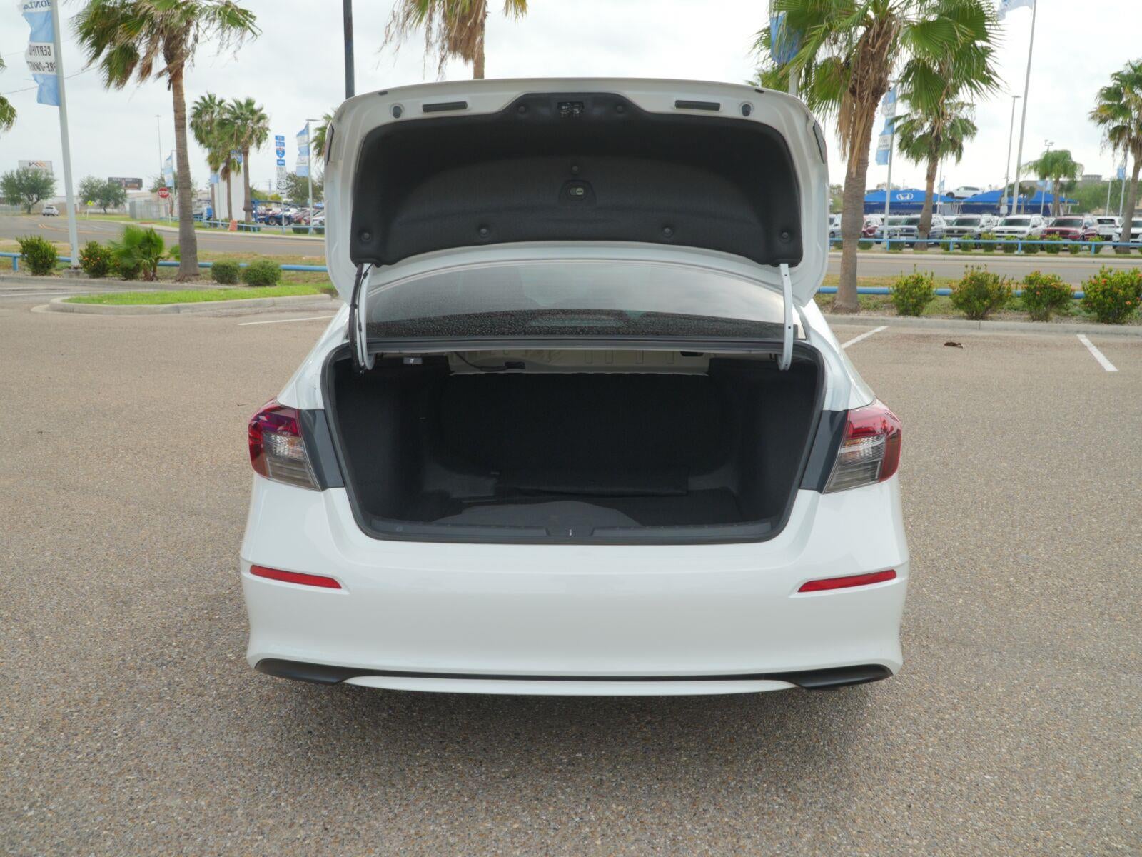 2026 Honda Civic LX - Photo 11