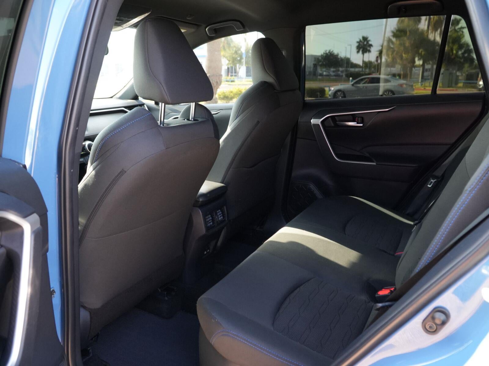 2024 Toyota RAV4 Hybrid SE