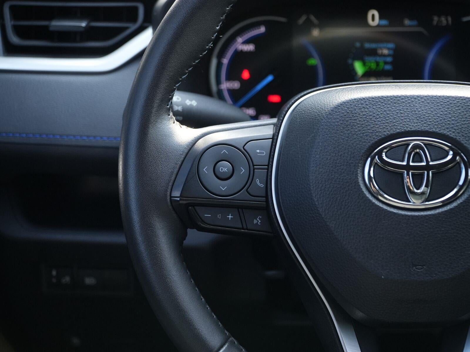 2024 Toyota RAV4 Hybrid SE