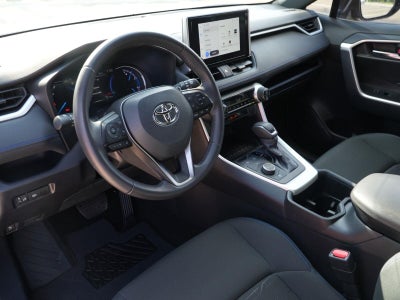 2024 Toyota RAV4 Hybrid SE