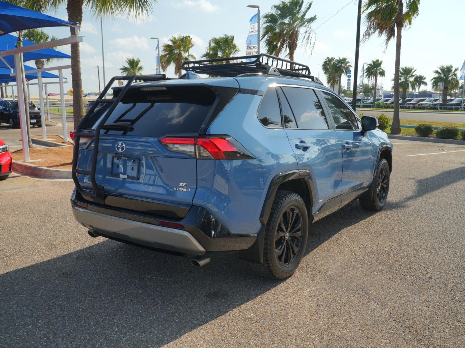2024 Toyota RAV4 Hybrid SE