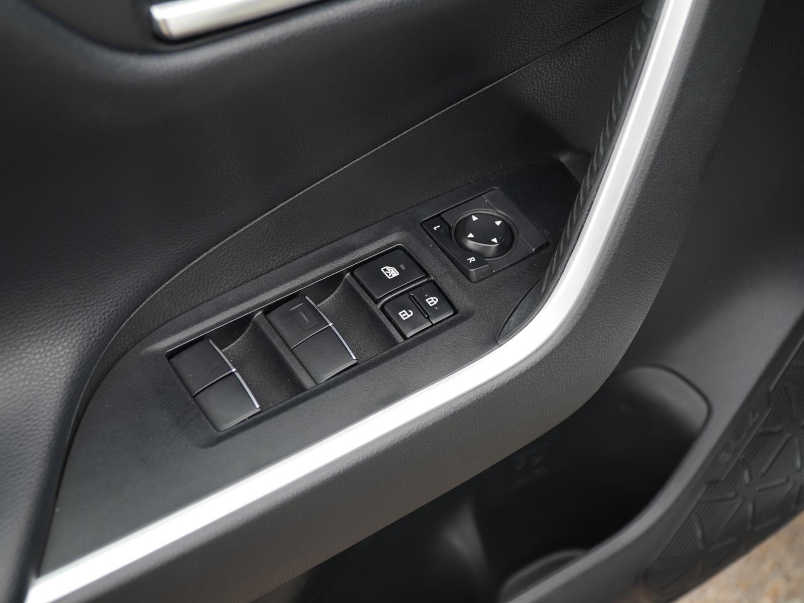 2020 Toyota RAV4 Limited