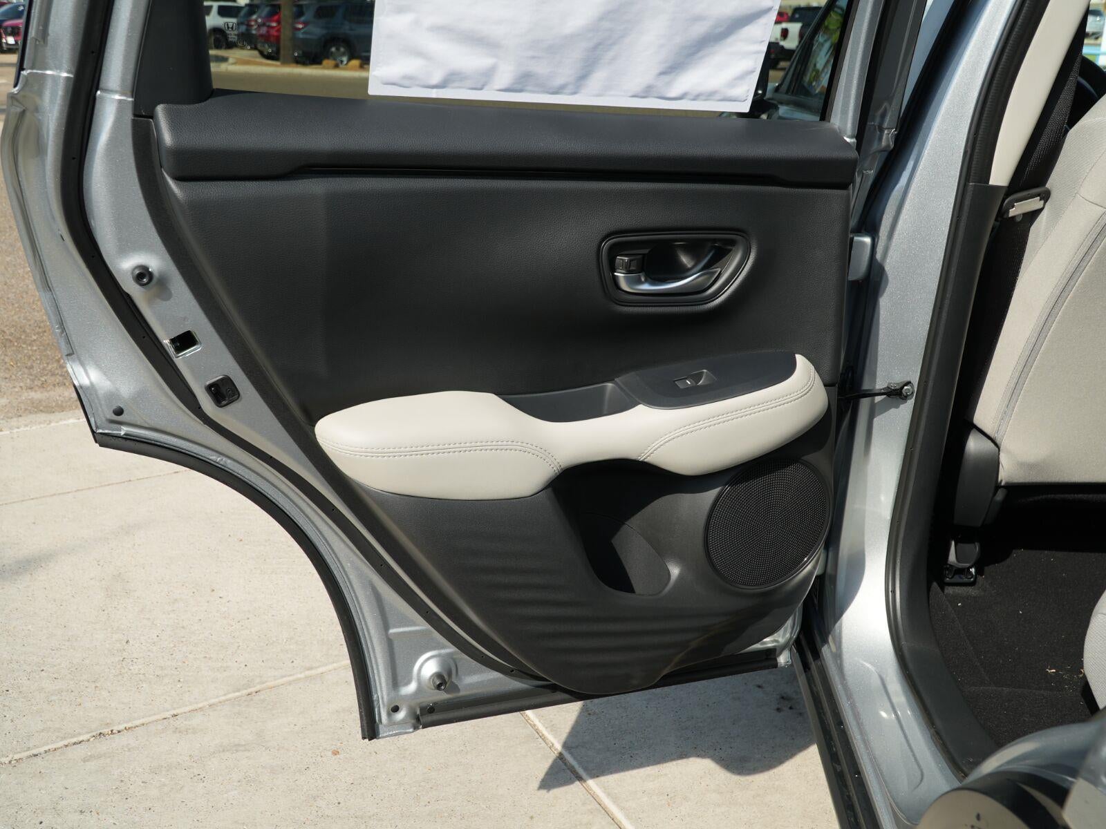 2027 Honda HR-V LX