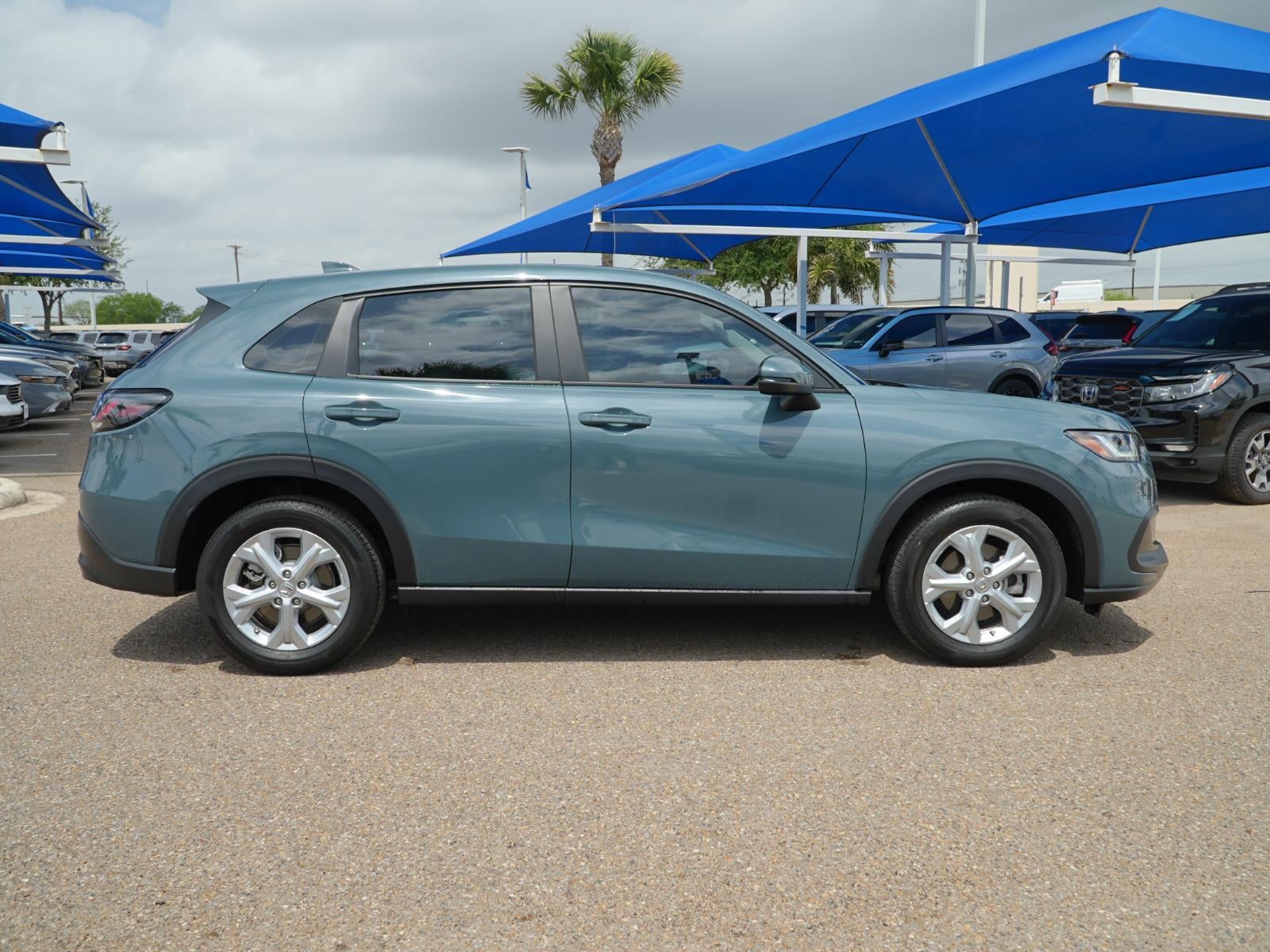 2025 Honda HR-V LX