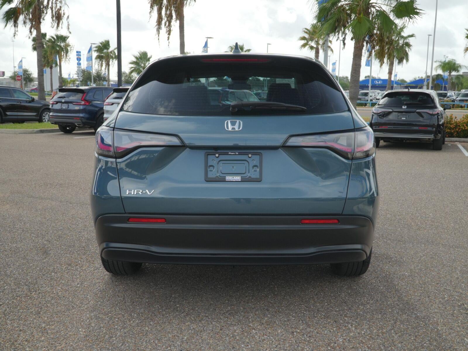 2025 Honda HR-V LX