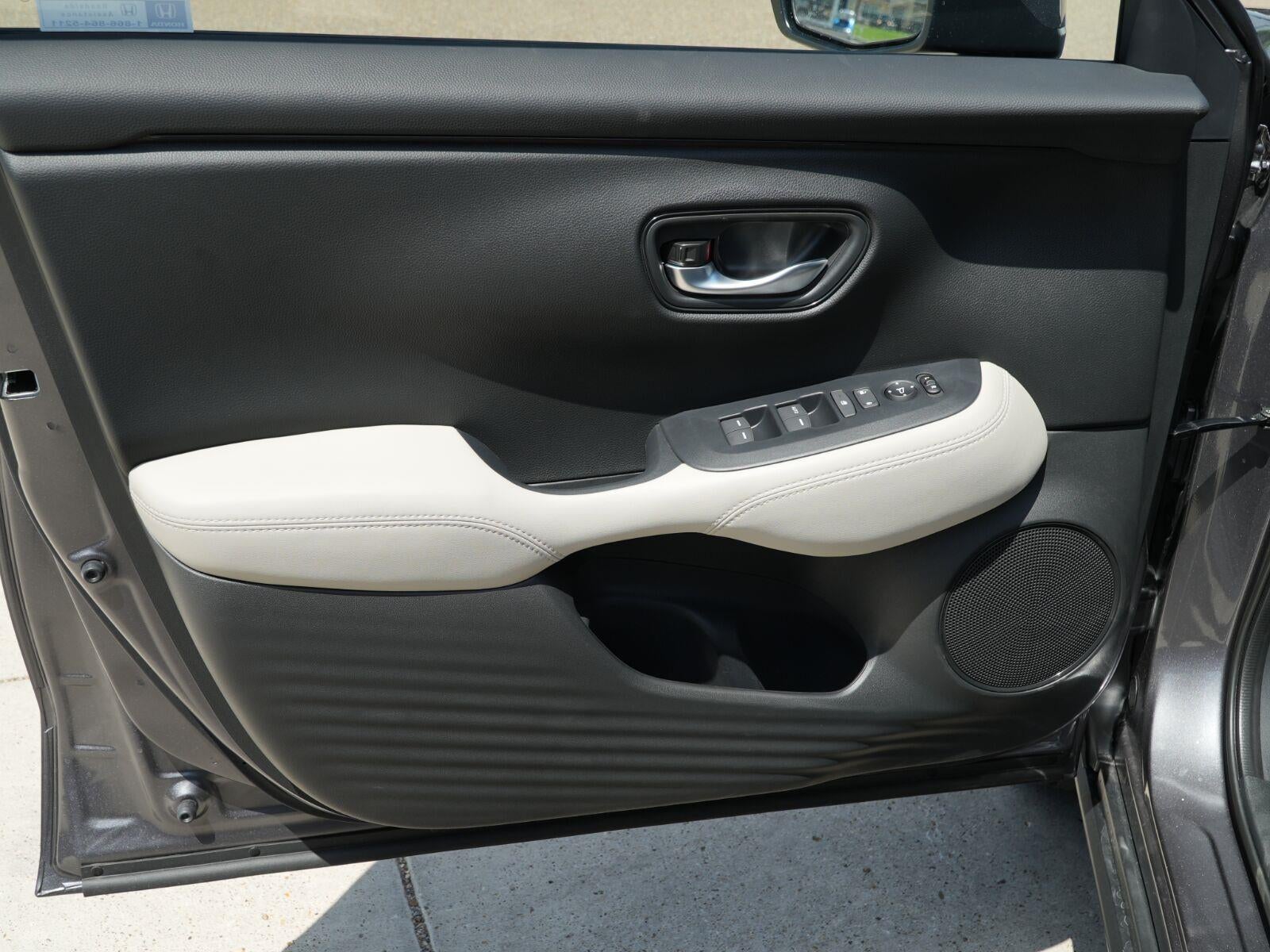 2027 Honda HR-V LX