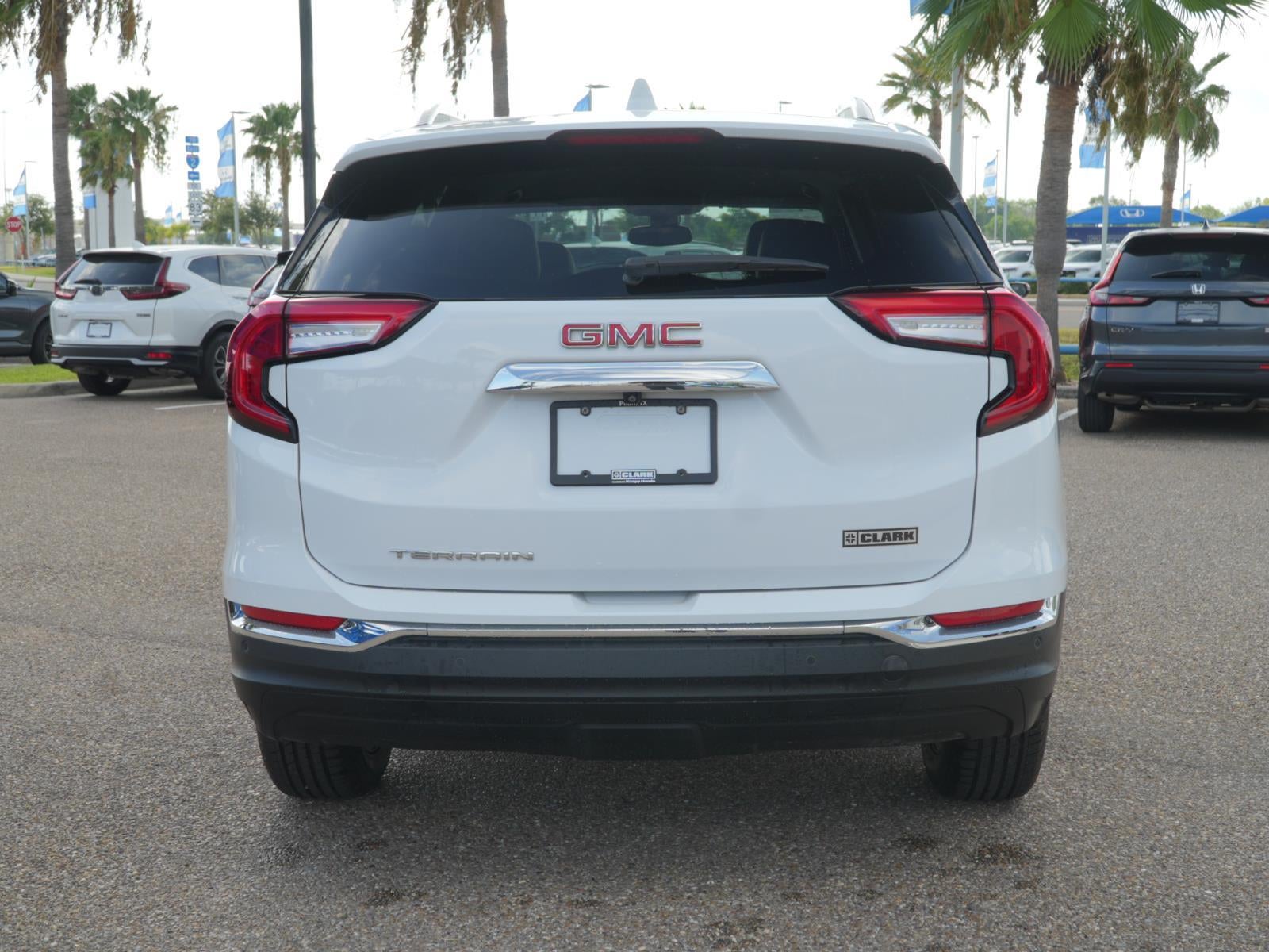 2022 GMC Terrain SLT