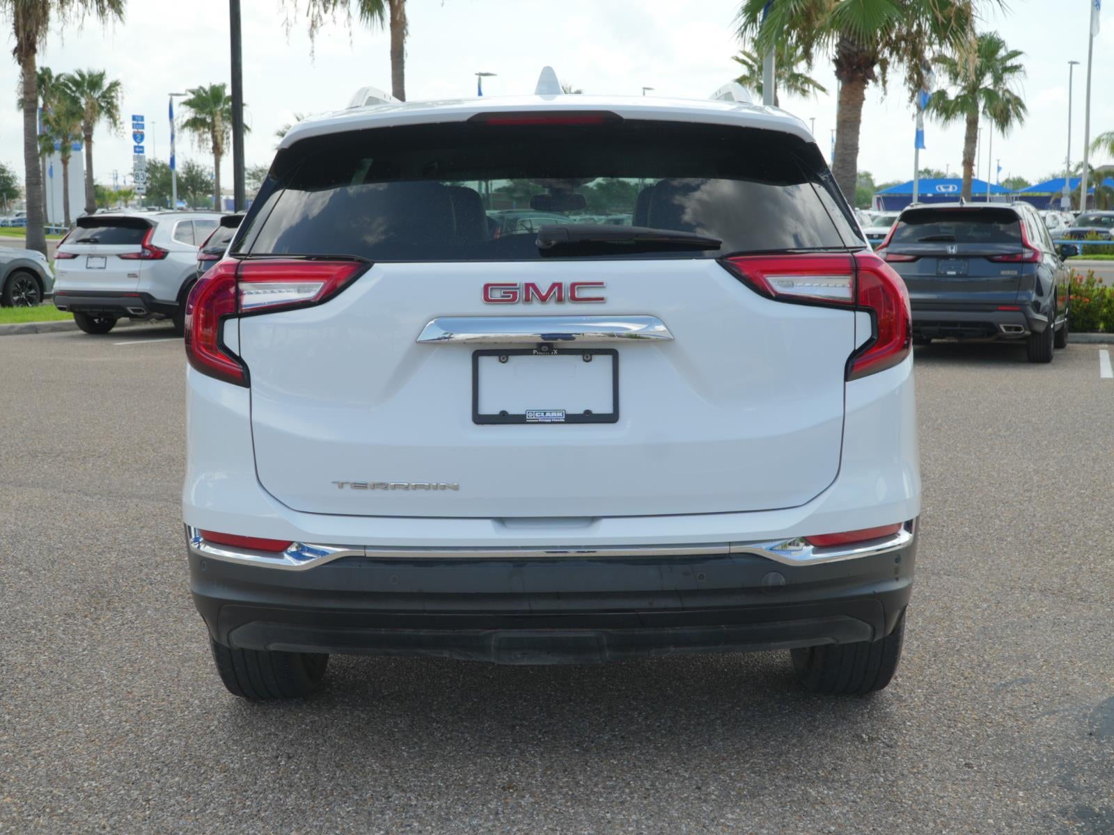 2022 GMC Terrain SLT