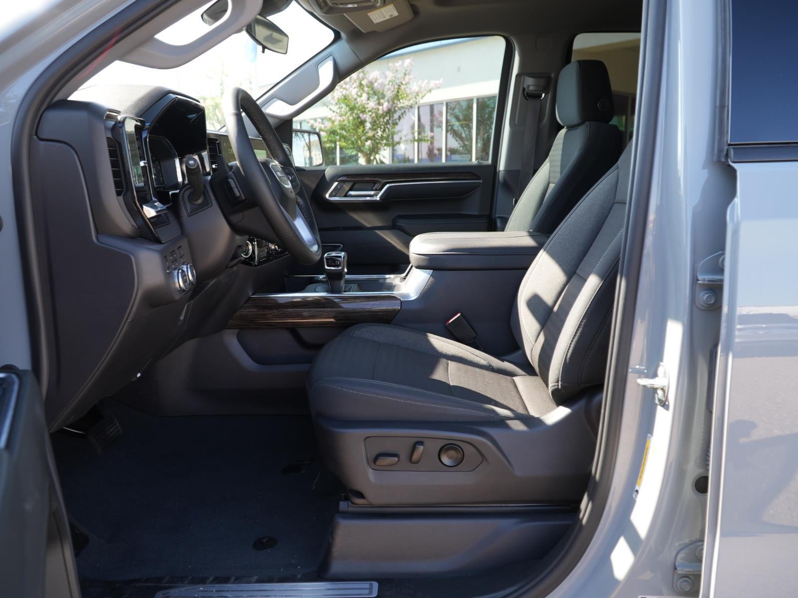 2024 GMC Sierra 1500 Elevation - Photo 15