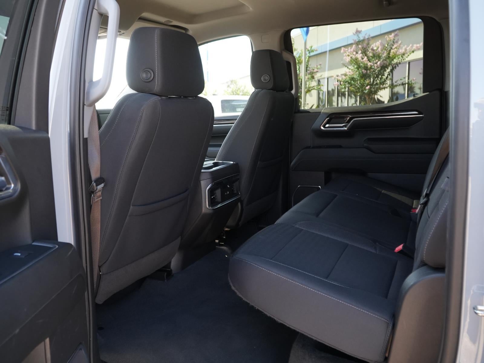 2024 GMC Sierra 1500 Elevation - Photo 17