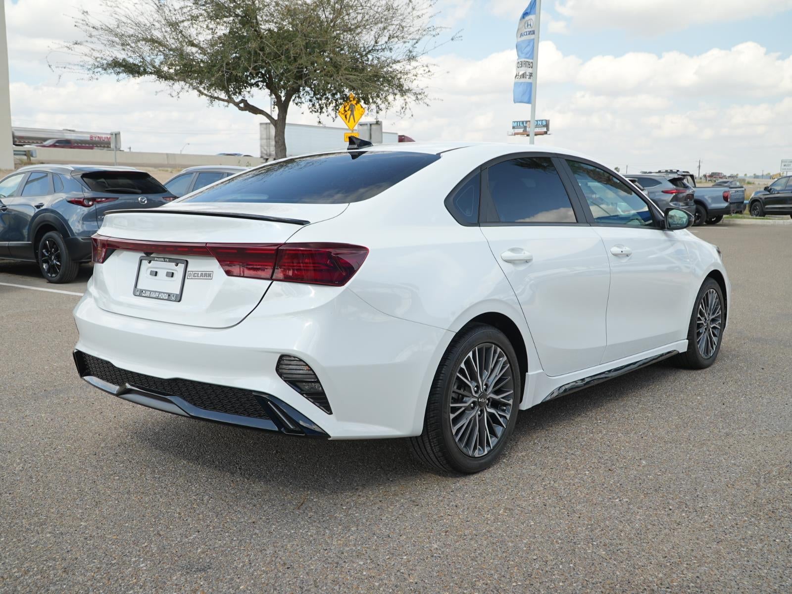 2024 Kia FORTE UNKNOWN