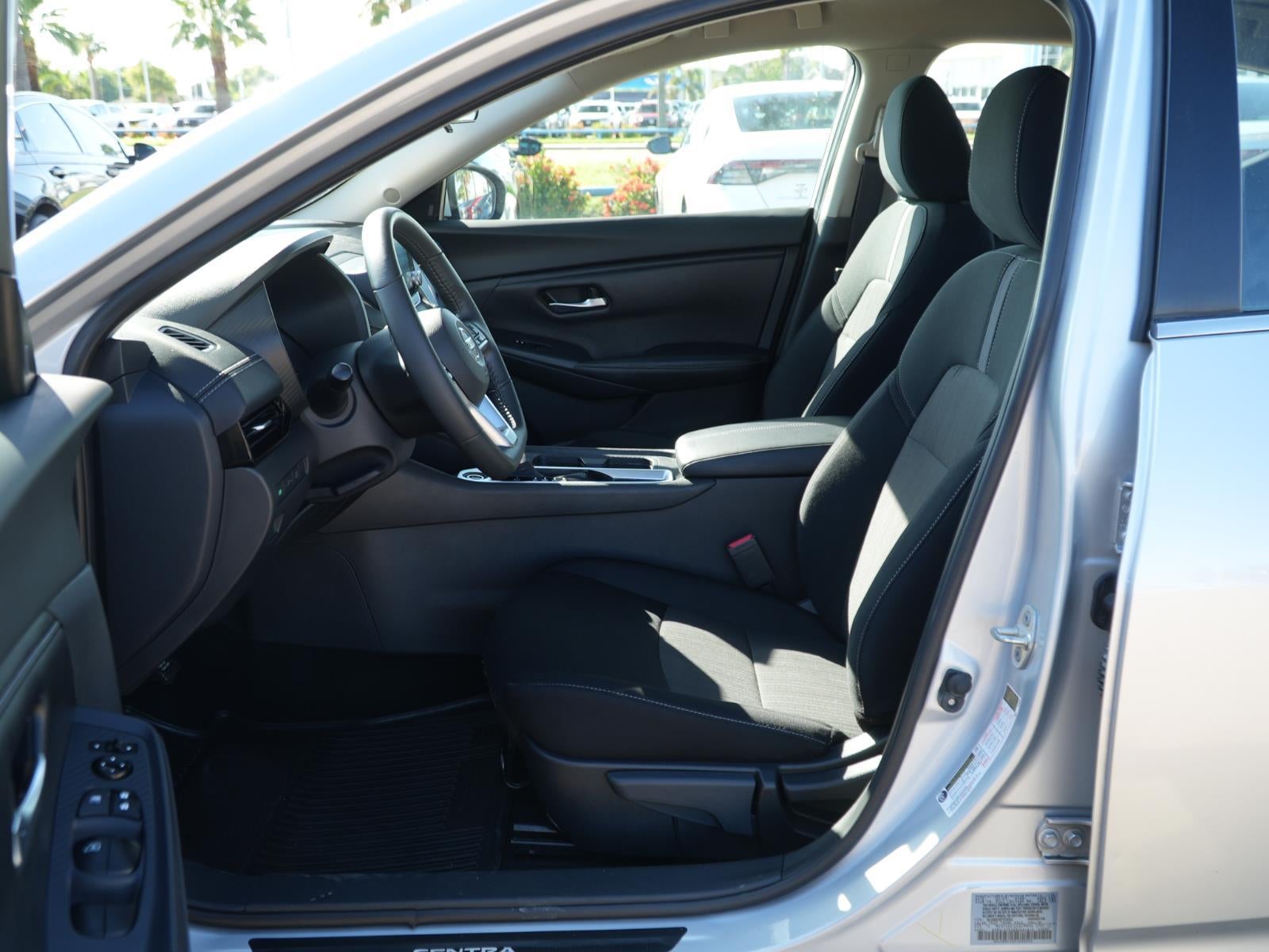 2023 Nissan Sentra SV - Photo 16